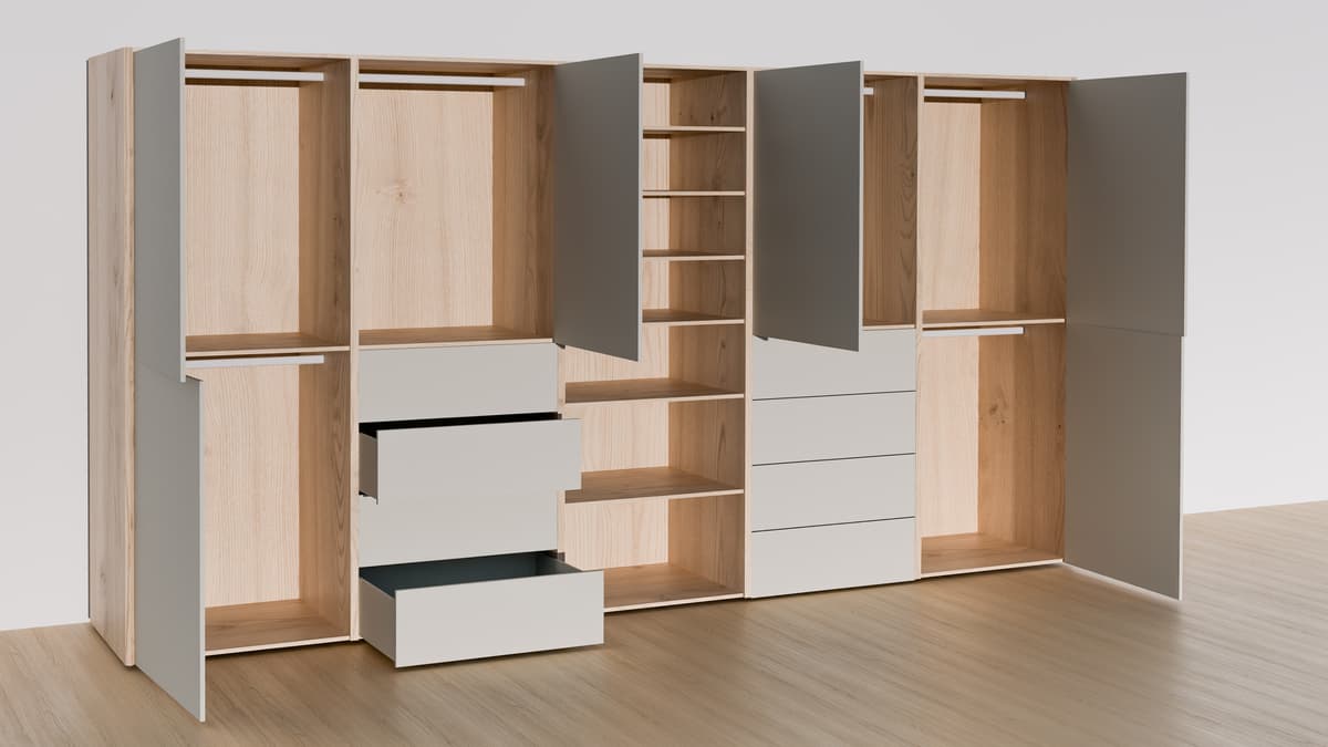 Vestavěná skříň – otevřená